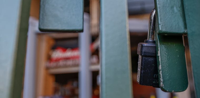 A lock on the outfield gates of Wrigley Field on December 2, 2021, the first day of the MLB lockout.