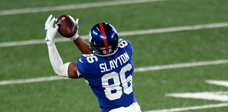 New York Giants wide receiver Darius Slayton makes a catch 