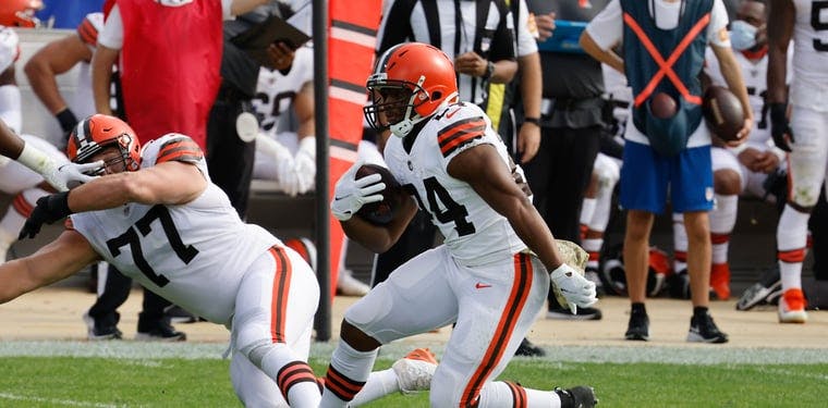 Three Players The Cleveland Browns Need To Extend Right Now