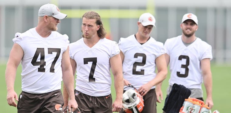 The Cleveland Browns Kicker Dilemma: Keep or Cut Chase McLaughlin?