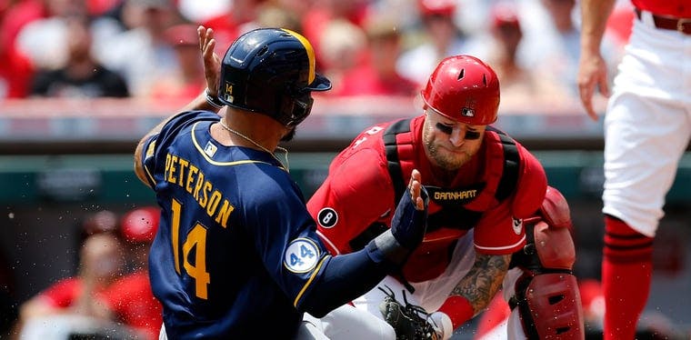 NL Central Showdown: Cincinnati Reds at Milwaukee Brewers Betting Preview